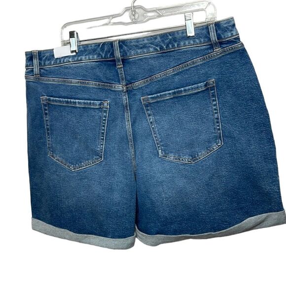 Lane Bryant MIDI Boyfriend Jean Shorts. Size 18. - Picture 6 of 10